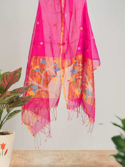 Handwoven Muslin Jamdani Dupatta | Deep Pink