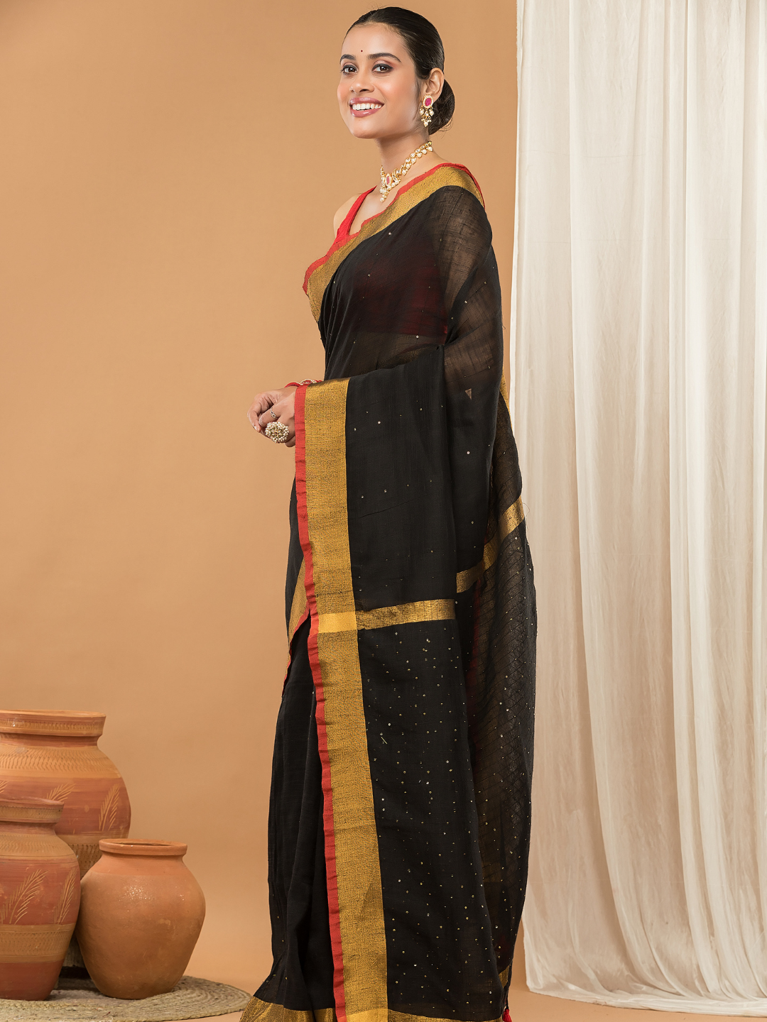 Linen Sequin Jamdani Saree With Super Black -004