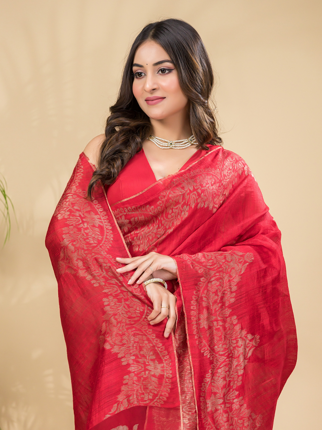 Matka Silk Jamdani Saree With Imperial Red - 026