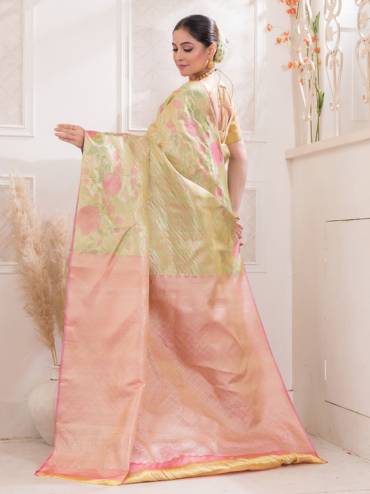 Patra Prabha - Leaf-toned silk with koorai butta and temple zari