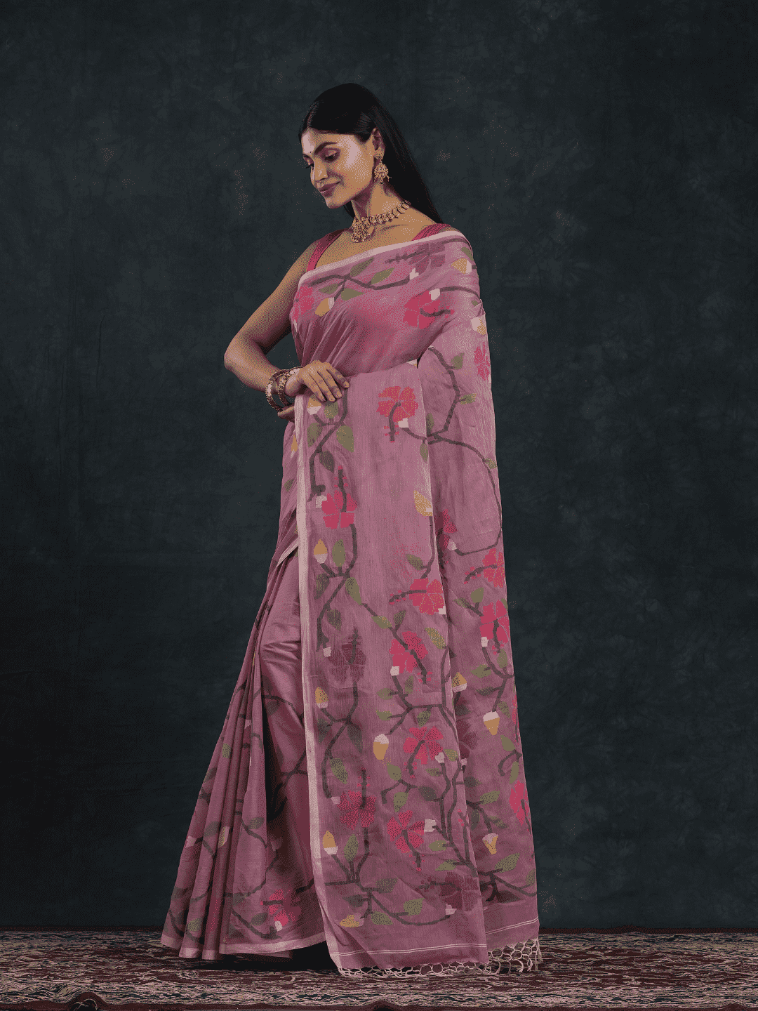 Hand Made Jamdani Saree With Pale Purple - 059