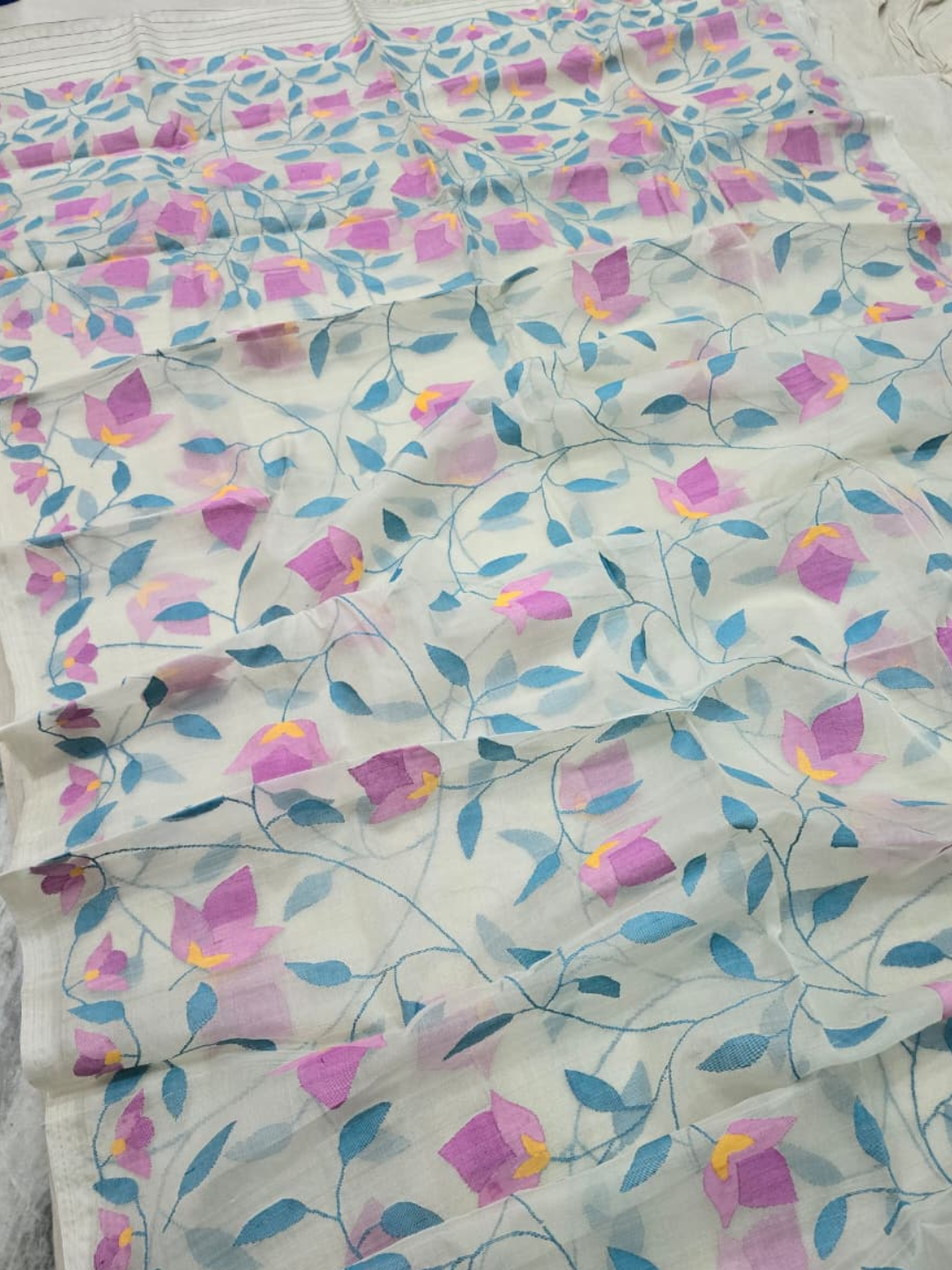 Hand Made Jamdani Saree With Chalk White - 183