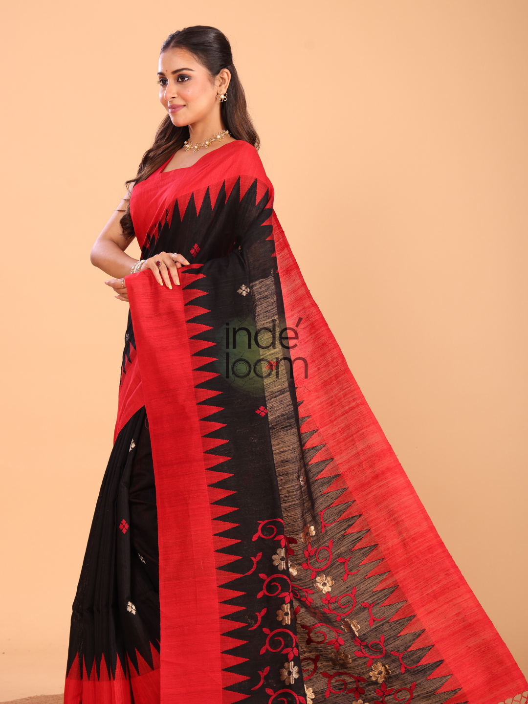 Linen Checks Saree With Rich Black - 134