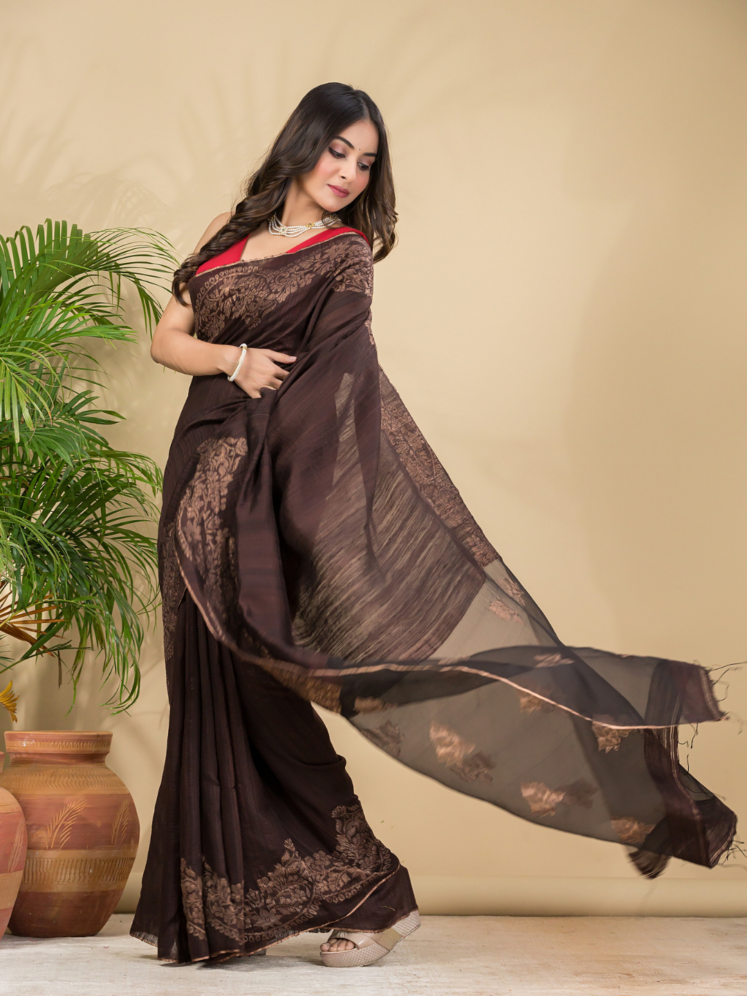 Matka Silk Jamdani Saree With Dark Brown - 022