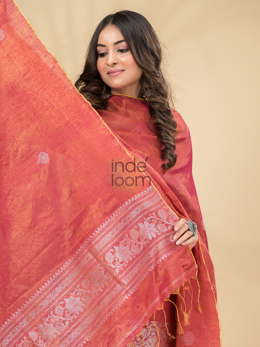 Apple Red Tissue Linen Silver Zari Jamdani 2-Piece Set Kurti & Dupatta (UNSTITCHED) - 880