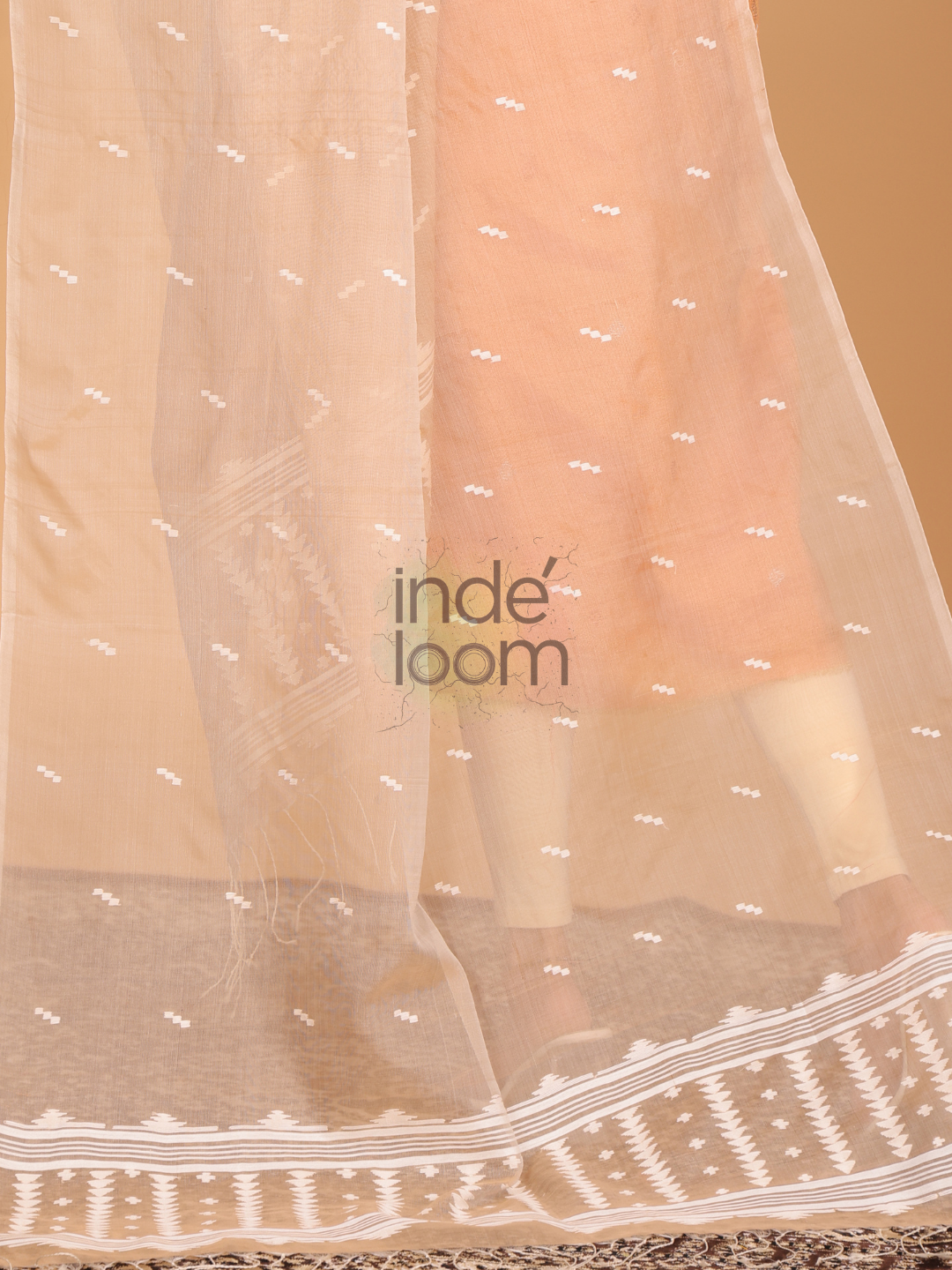 Pure Handloom Muslin Jamdani Dupatta With Light Baby Pink - 036