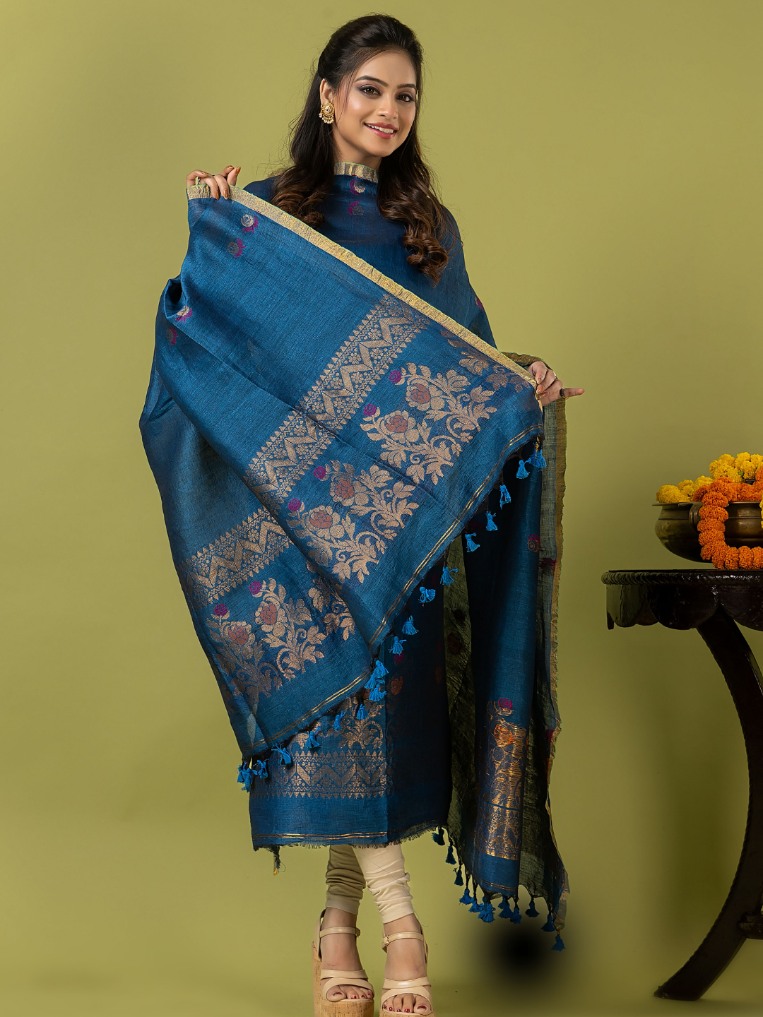 Handwoven Jamdani Linen Unstitched 2-piece Kurti | Teal Blue