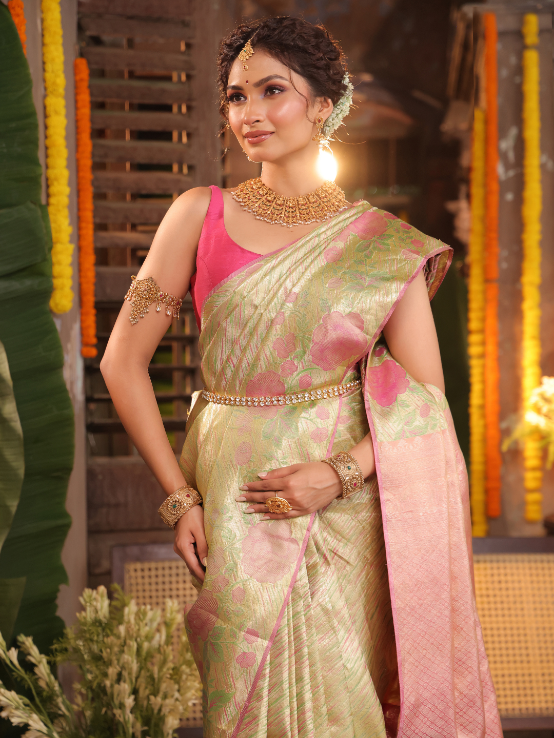 Patra Prabha - Leaf-toned silk with koorai butta and temple zari