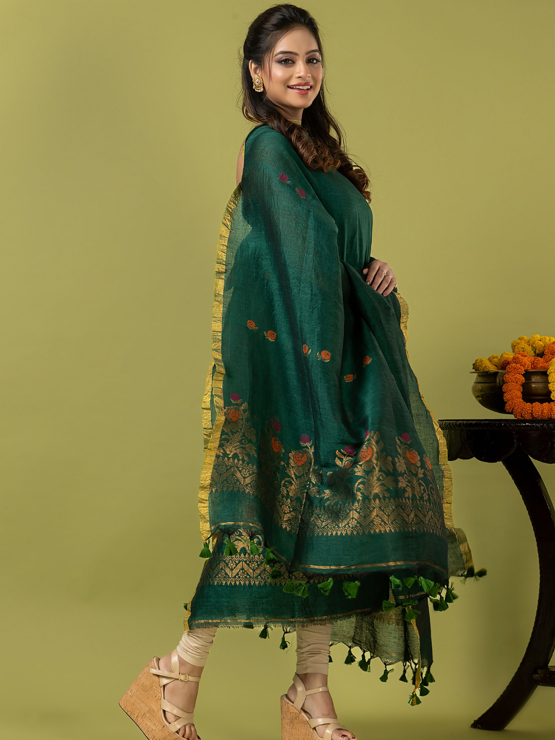 Handwoven Jamdani Linen Unstitched 2-piece Kurti | Emerald Green