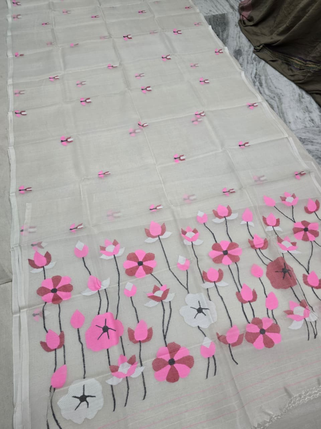 Handwoven Pure Handwoven Pure Muslin Saree | White