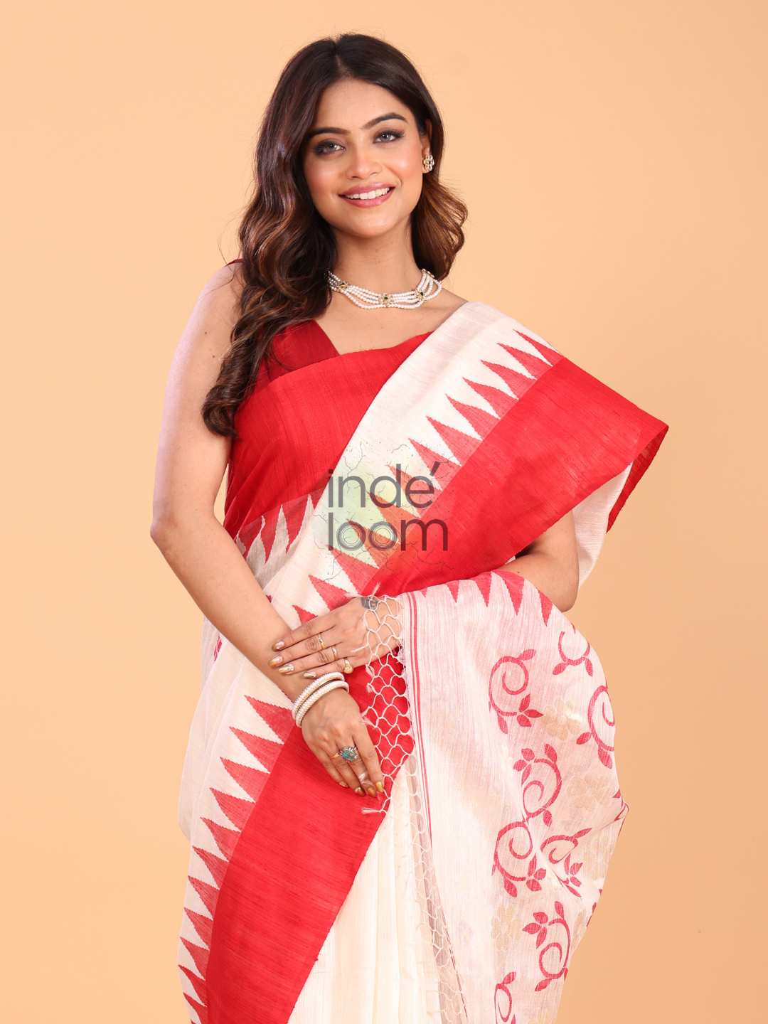 Matka Silk Saree With Snow White - 135
