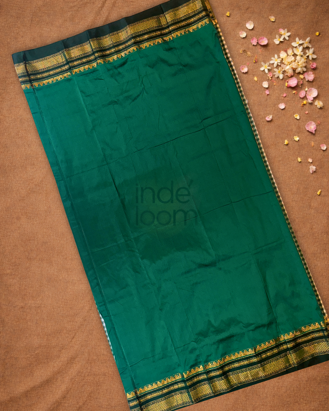 Traditional Ilkal Cotton Silk Viscose Saree  |  Snow White