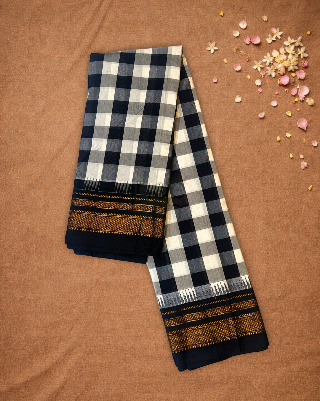 Traditional viscose Saree  |  Midnight Black