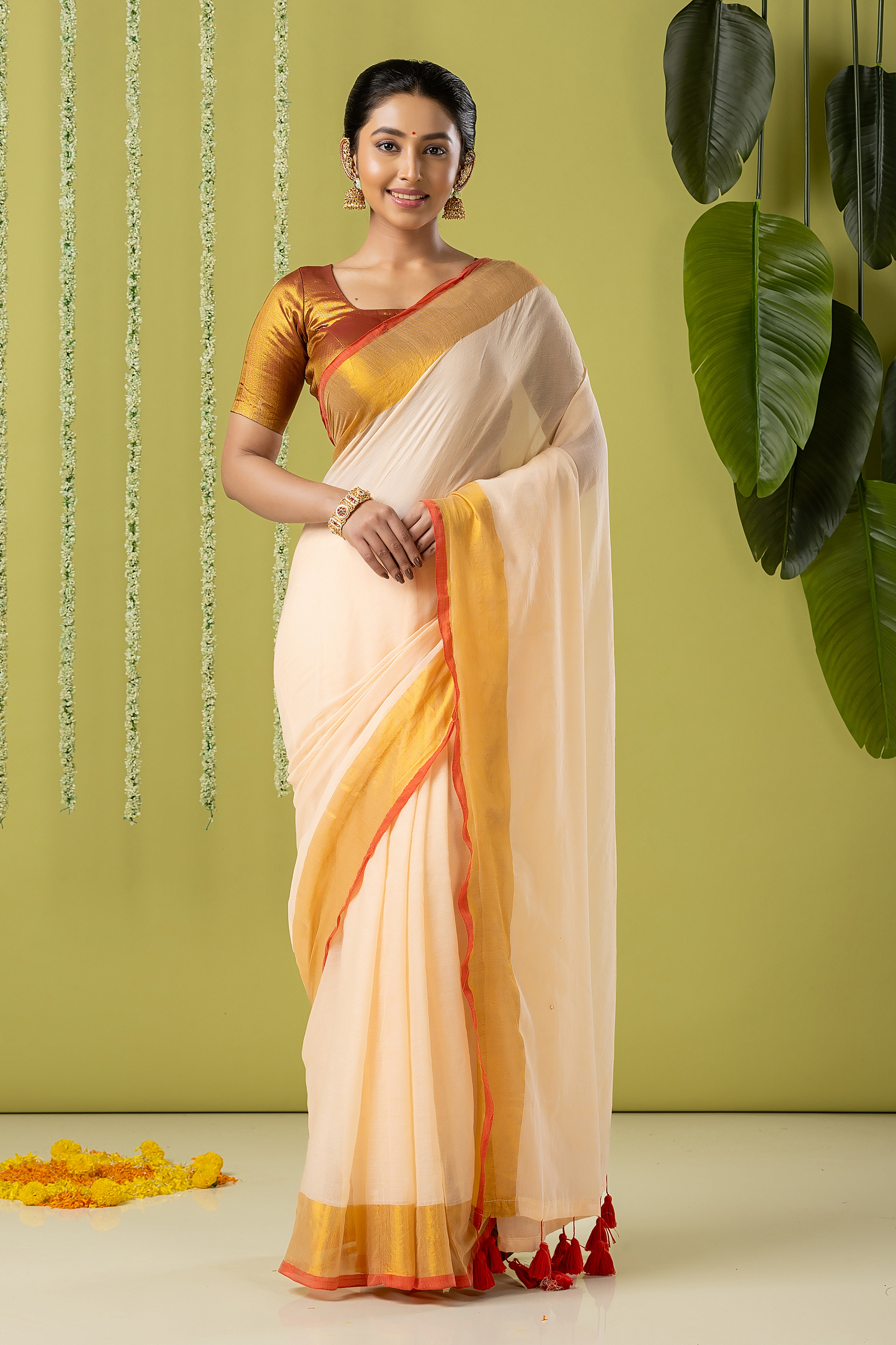 Pure Handloom Cotton Saree | White and Gold | Plain Body with Ribbon border
