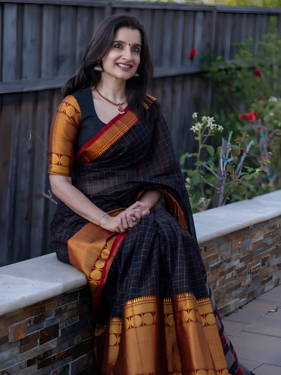Handloom Narayanpet Cotton Saree | Coal Black