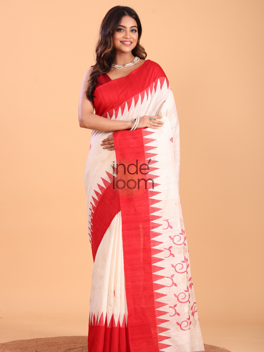 Matka Silk Saree With Snow White - 135