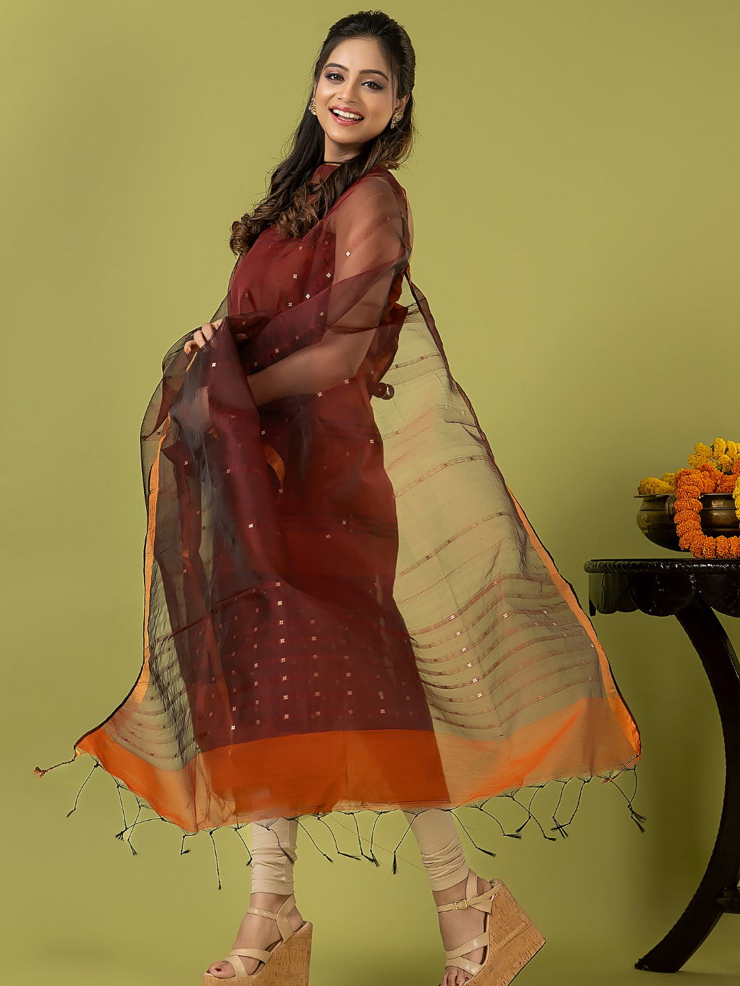 Handwoven Jamdani Muslin Unstitched 2-piece Kurti | Rust Brown