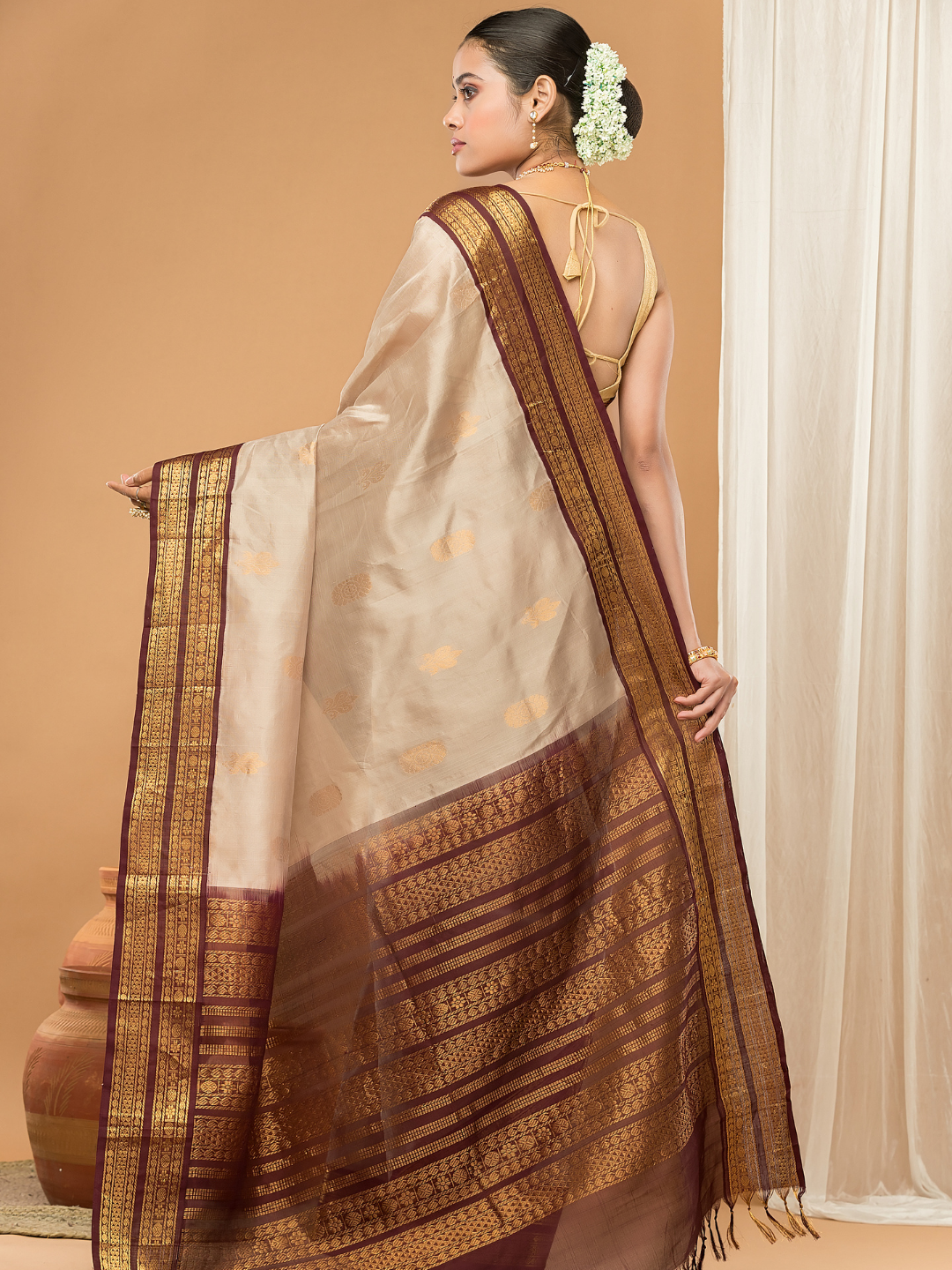 Pure Handloom Korvai Saree | Light Gold and Golden Dark Brown