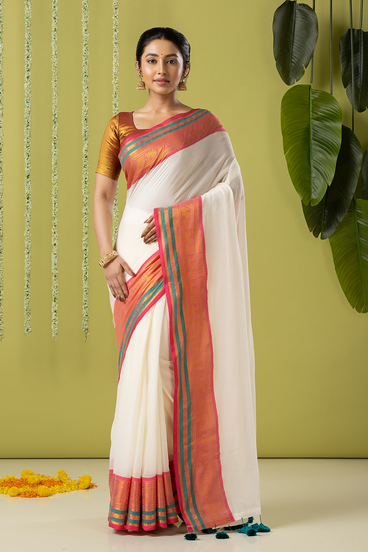 Pure Handloom Cotton Saree | White and Red | Plain Body with Ribbon border