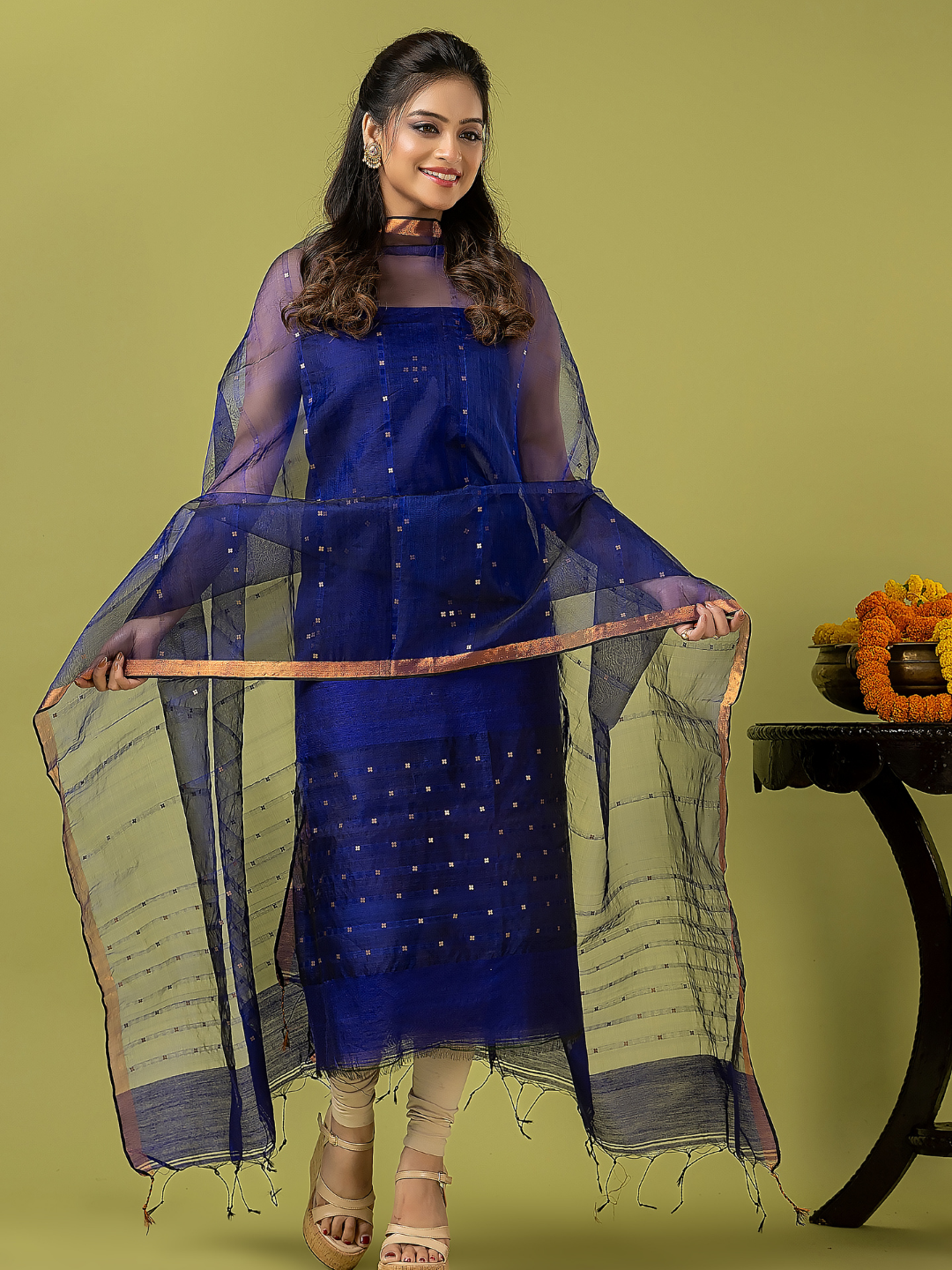 Handwoven Jamdani Muslin Unstitched 2-piece Kurti | Royal Blue