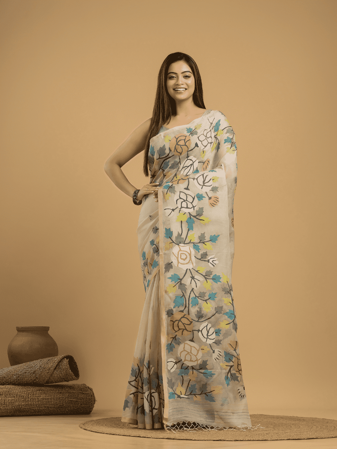 Hand Made Jamdani Saree With Pale Brown - 038