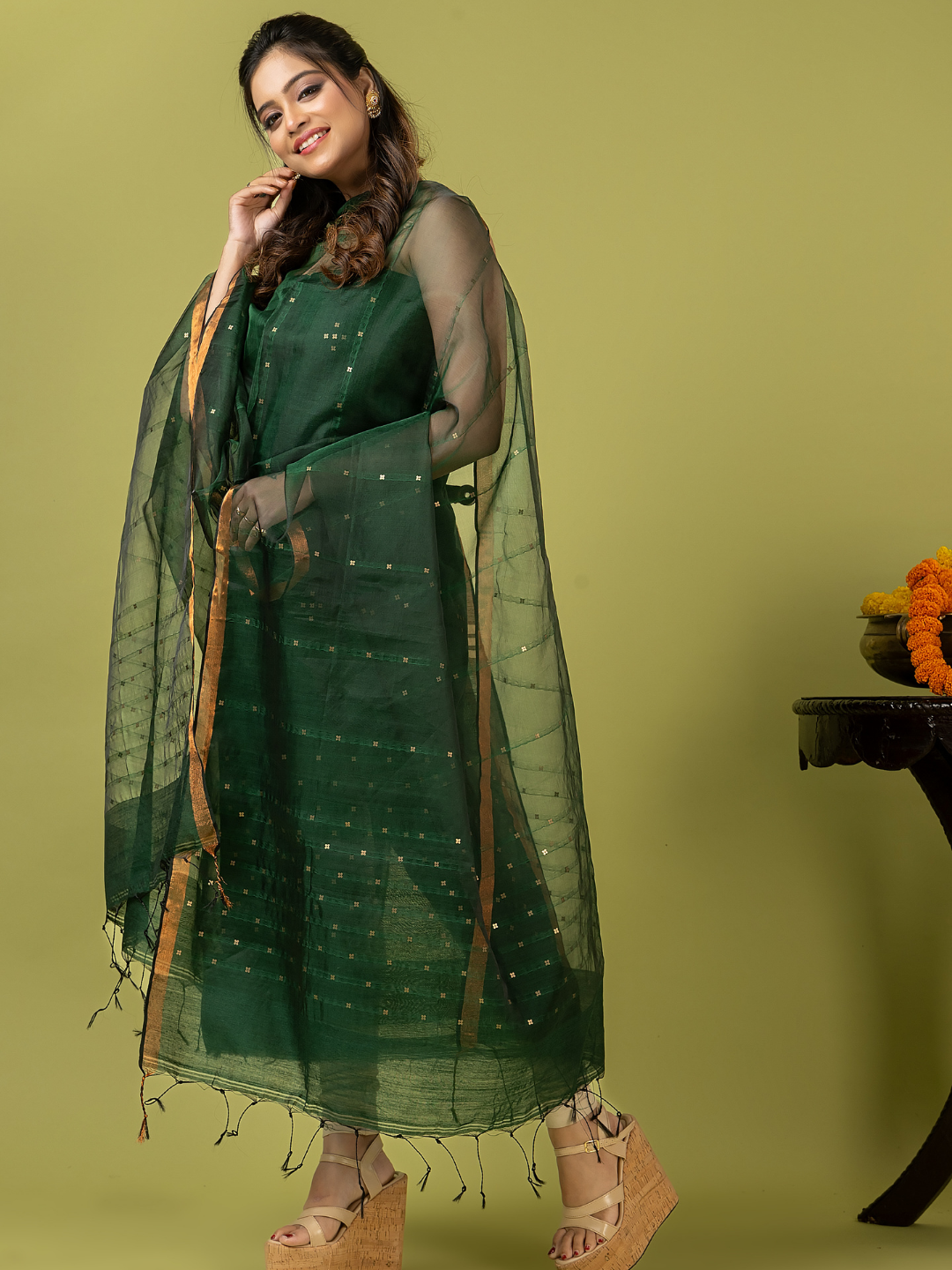 Handwoven Jamdani Muslin Unstitched 2-piece Kurti | Bottle Green