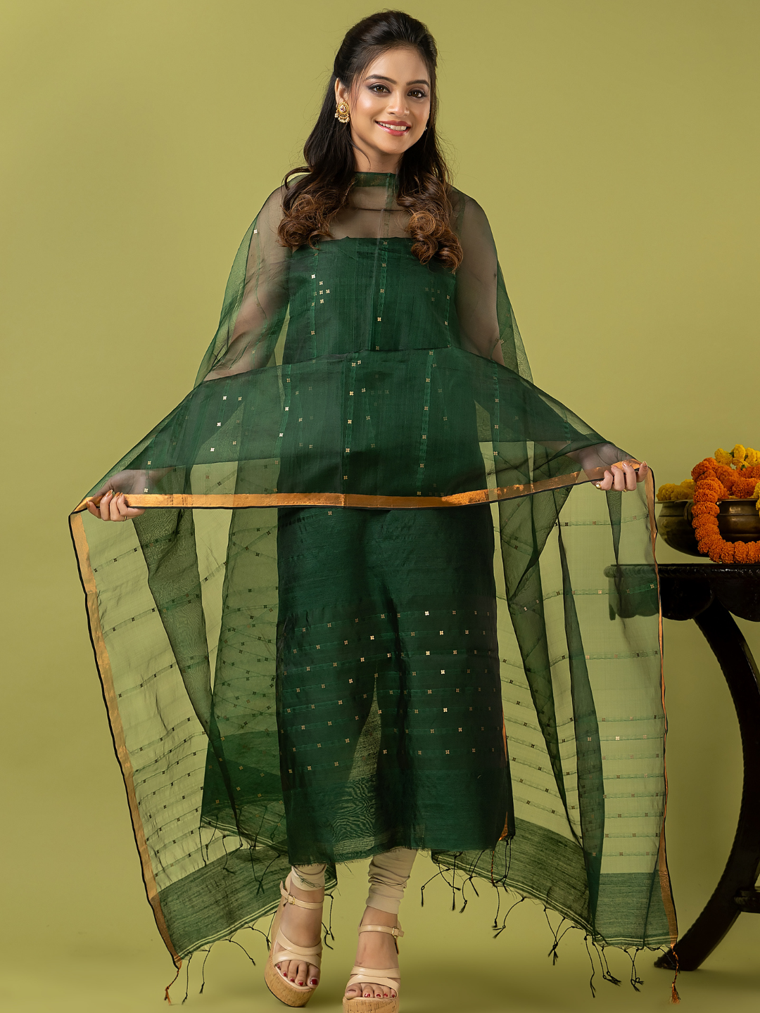 Handwoven Jamdani Muslin Unstitched 2-piece Kurti | Bottle Green