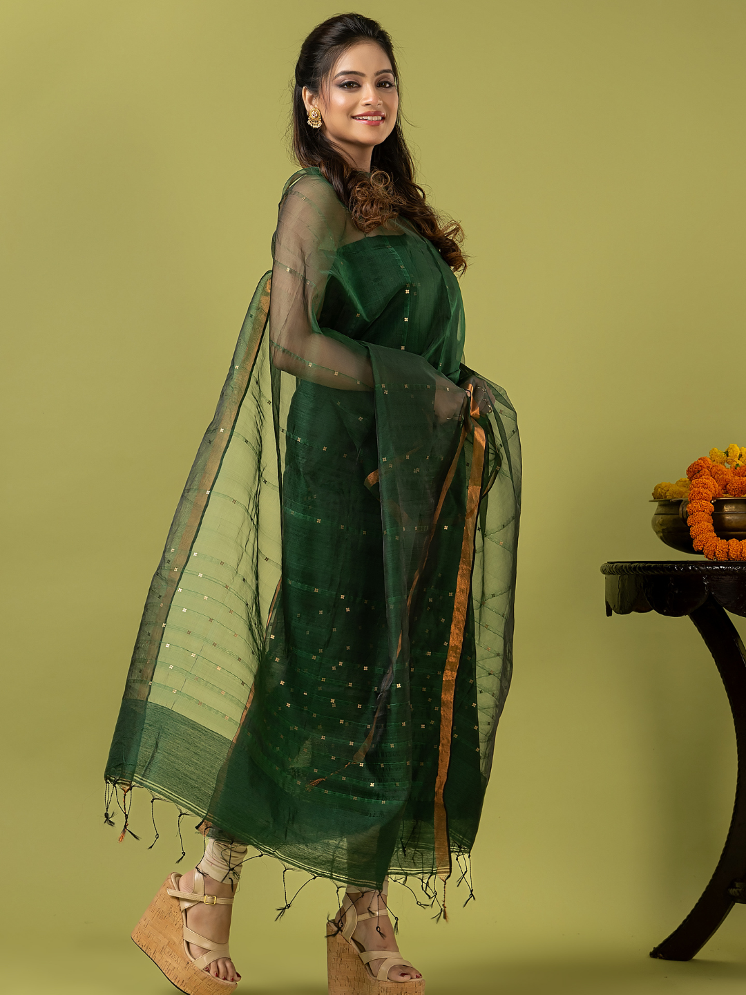 Handwoven Jamdani Muslin Unstitched 2-piece Kurti | Bottle Green