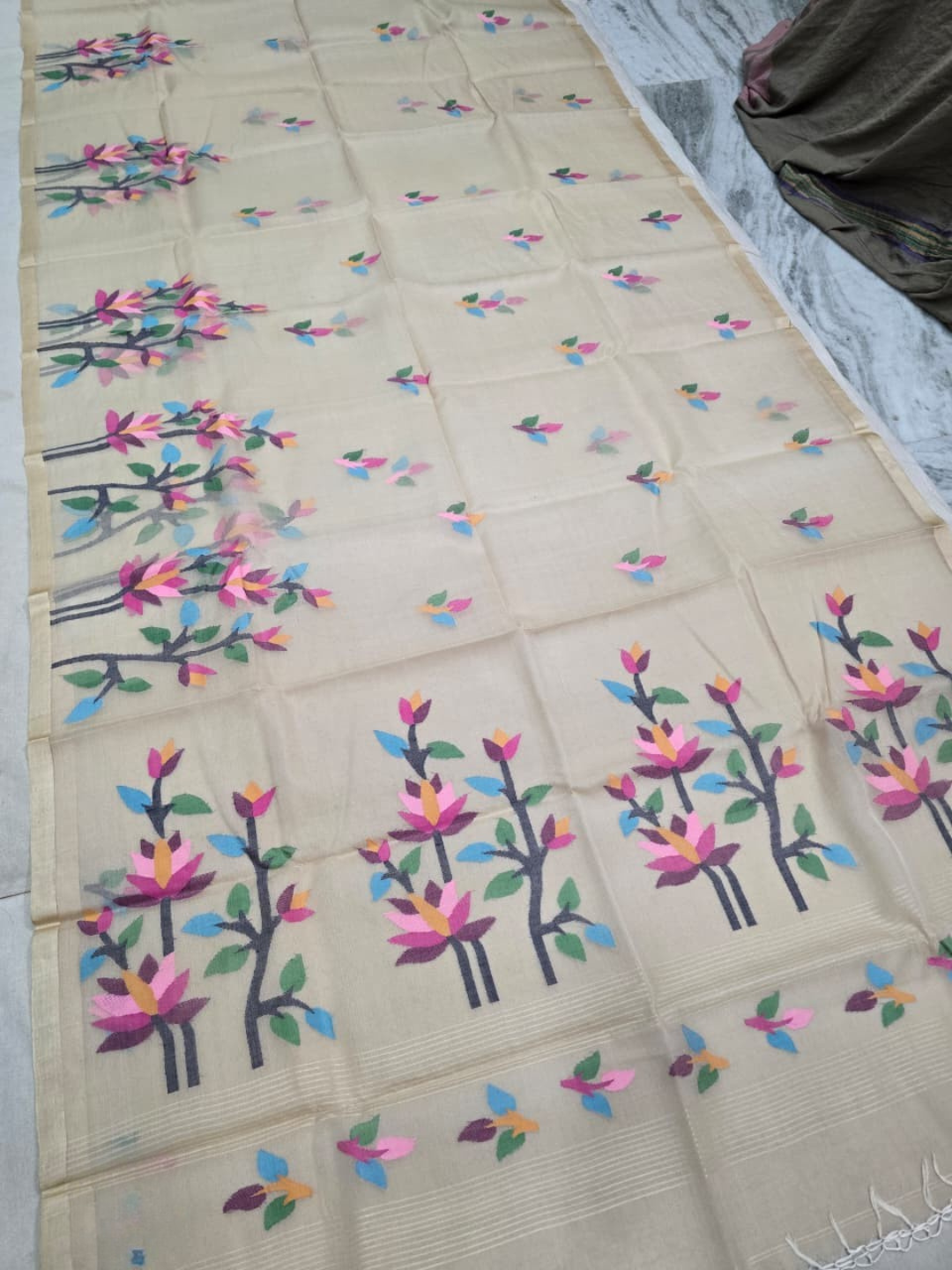 Handwoven Pure Handwoven Pure Muslin Saree |Pearl White