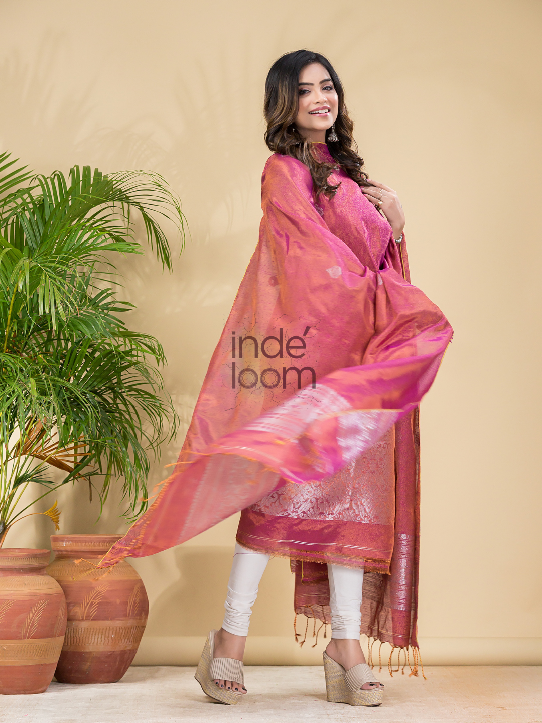 Pastel red Tissue Linen Silver Zari Jamdani 2-Piece Set Kurti & Dupatta (UNSTITCHED) - 884