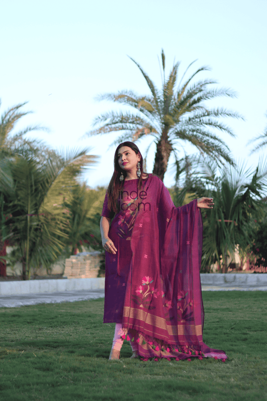 Handwoven Jamdani Muslin Unstitched 2-piece Kurti  |  Berry Pink