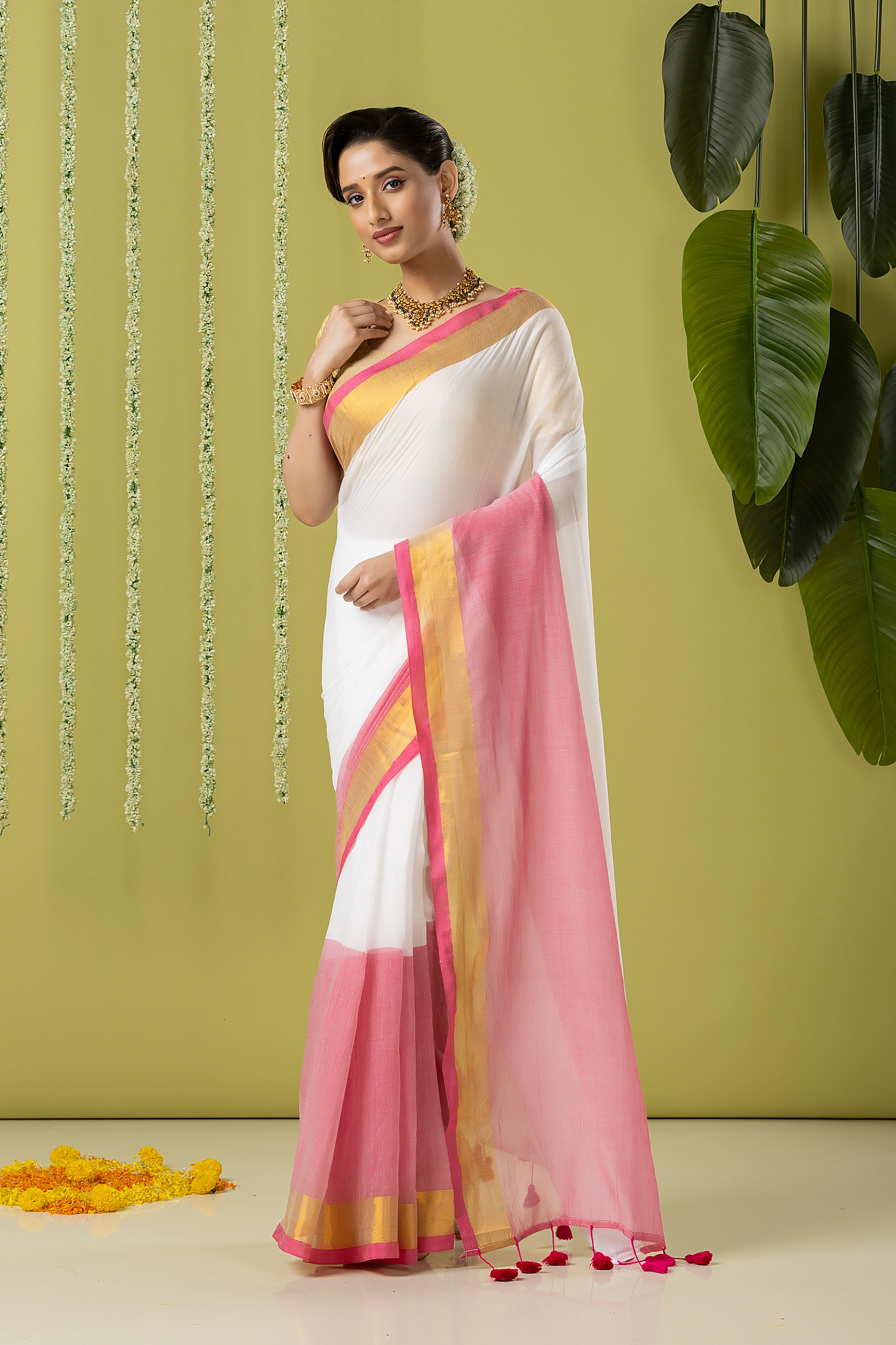 Pure Handloom Cotton Saree | White and Pink | Plain Body with Ribbon border