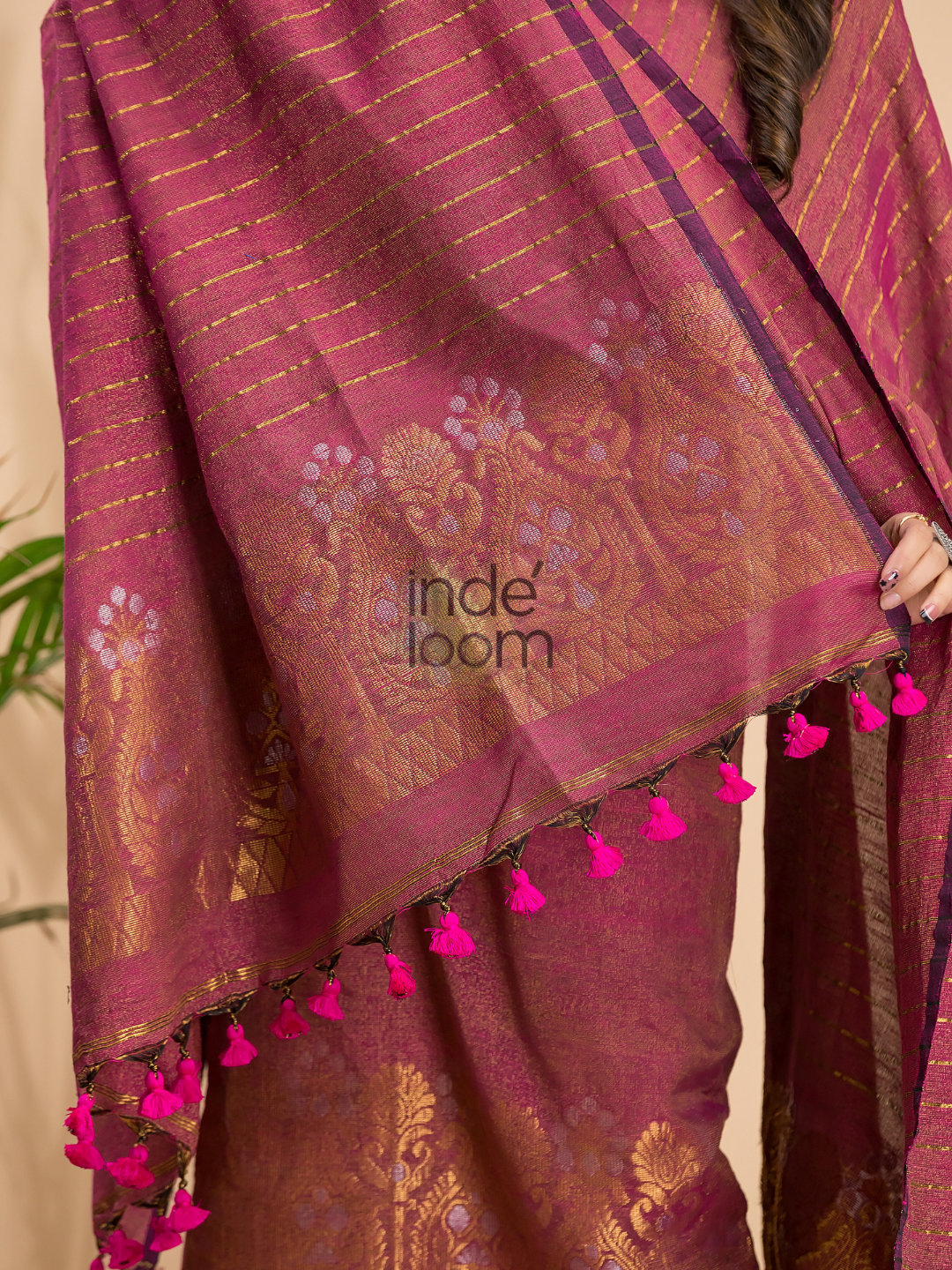 Deep Magenta | Handloom Jamdani Linen Unstitched 2-Piece Kurti | Benaras Design