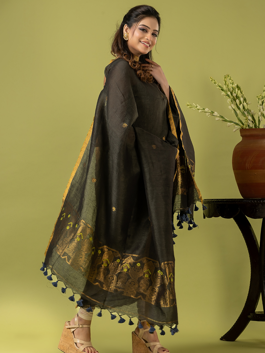 Handwoven Jamdani Linen Unstitched 2-piece Kurti | Charcoal Black