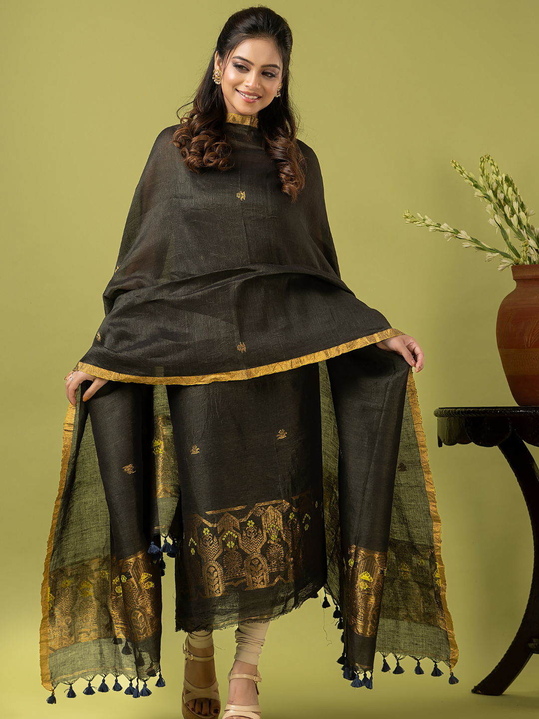 Handwoven Jamdani Linen Unstitched 2-piece Kurti | Charcoal Black