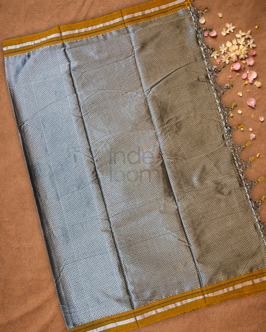 Traditional Ilkal Cotton Silk Viscose Saree  |  Ash Grey