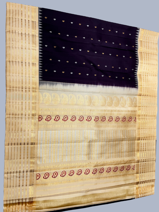 Rich Black and Cream White Border Kanjeevaram Saree - 033