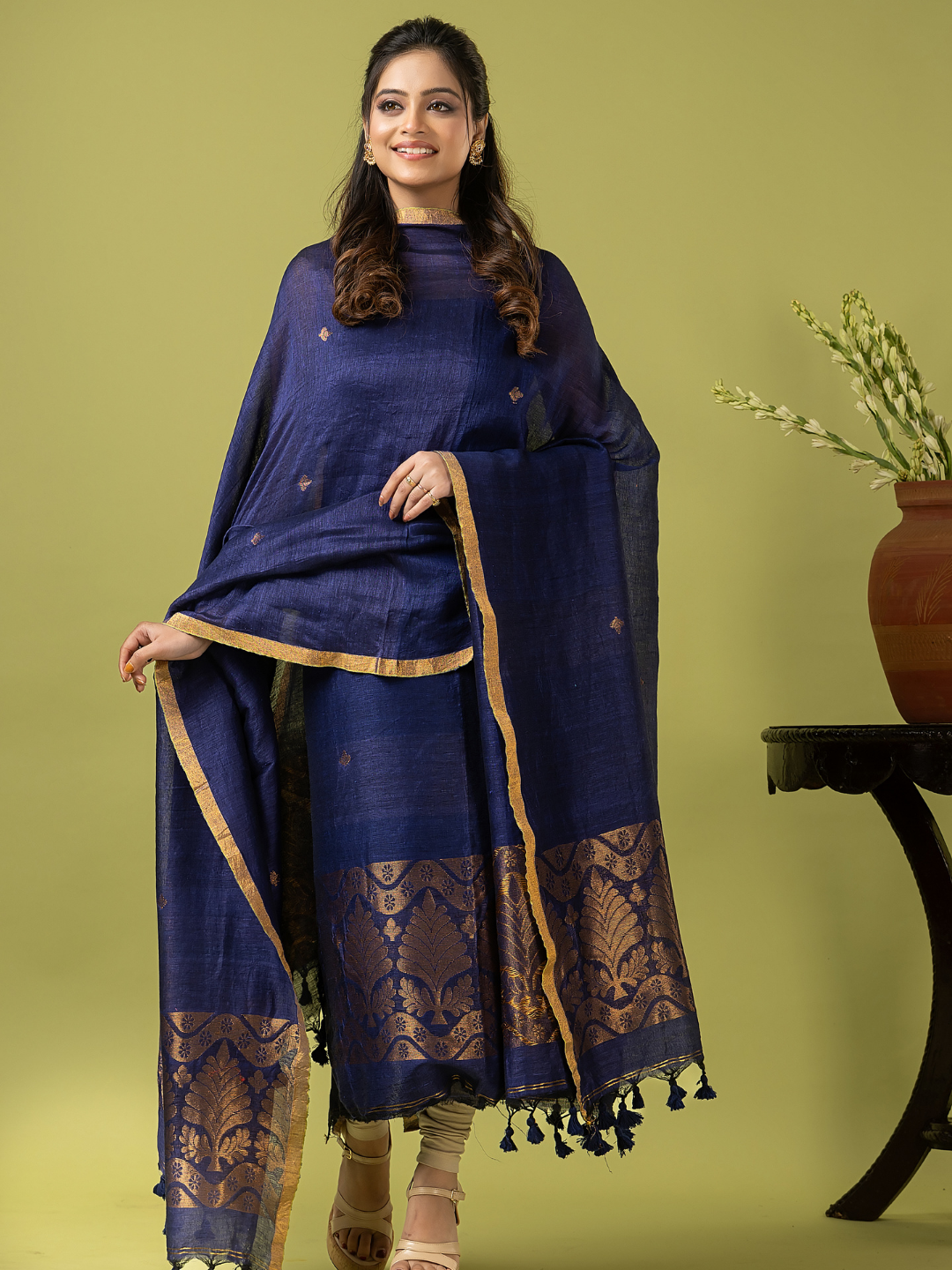 Handwoven Jamdani Linen Unstitched 2-piece Kurti | Navy Blue