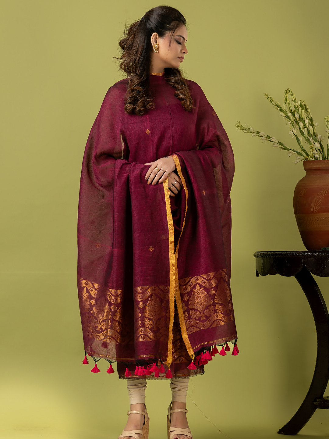Handwoven Jamdani Linen Unstitched 2-piece Kurti | Raspberry Wine