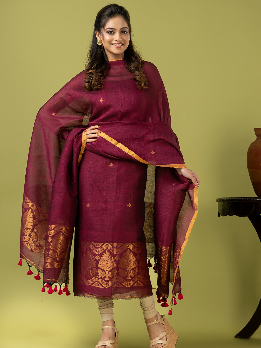 Handwoven Jamdani Linen Unstitched 2-piece Kurti | Raspberry Wine