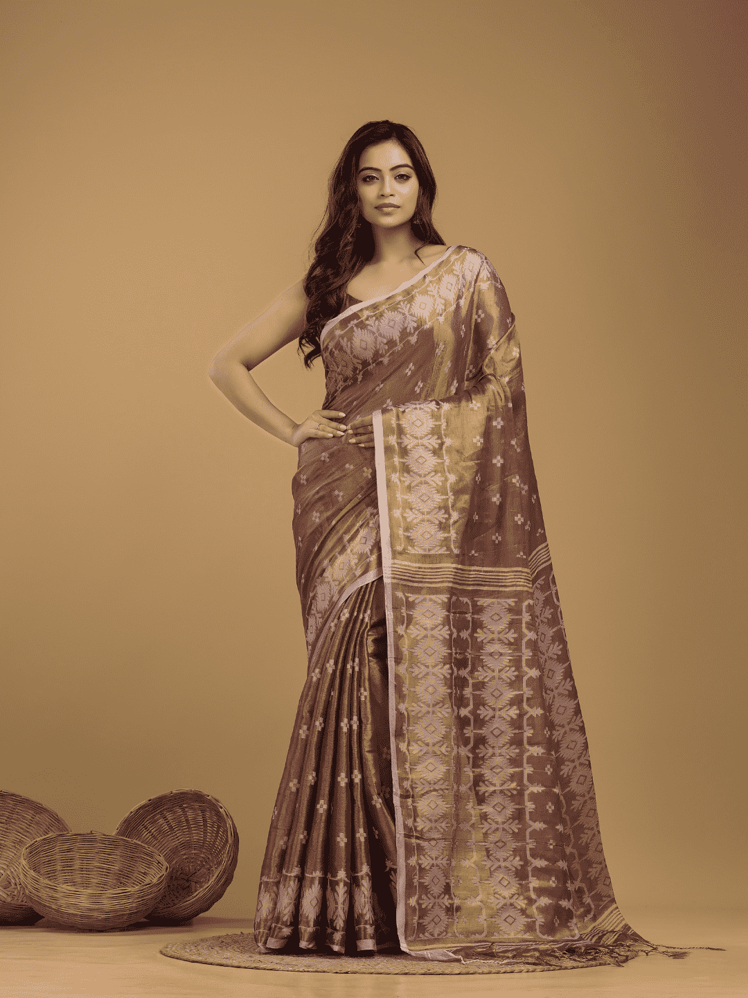 Crepe Pink Tissue Silk Jamdani Saree - 025 - indeloom
