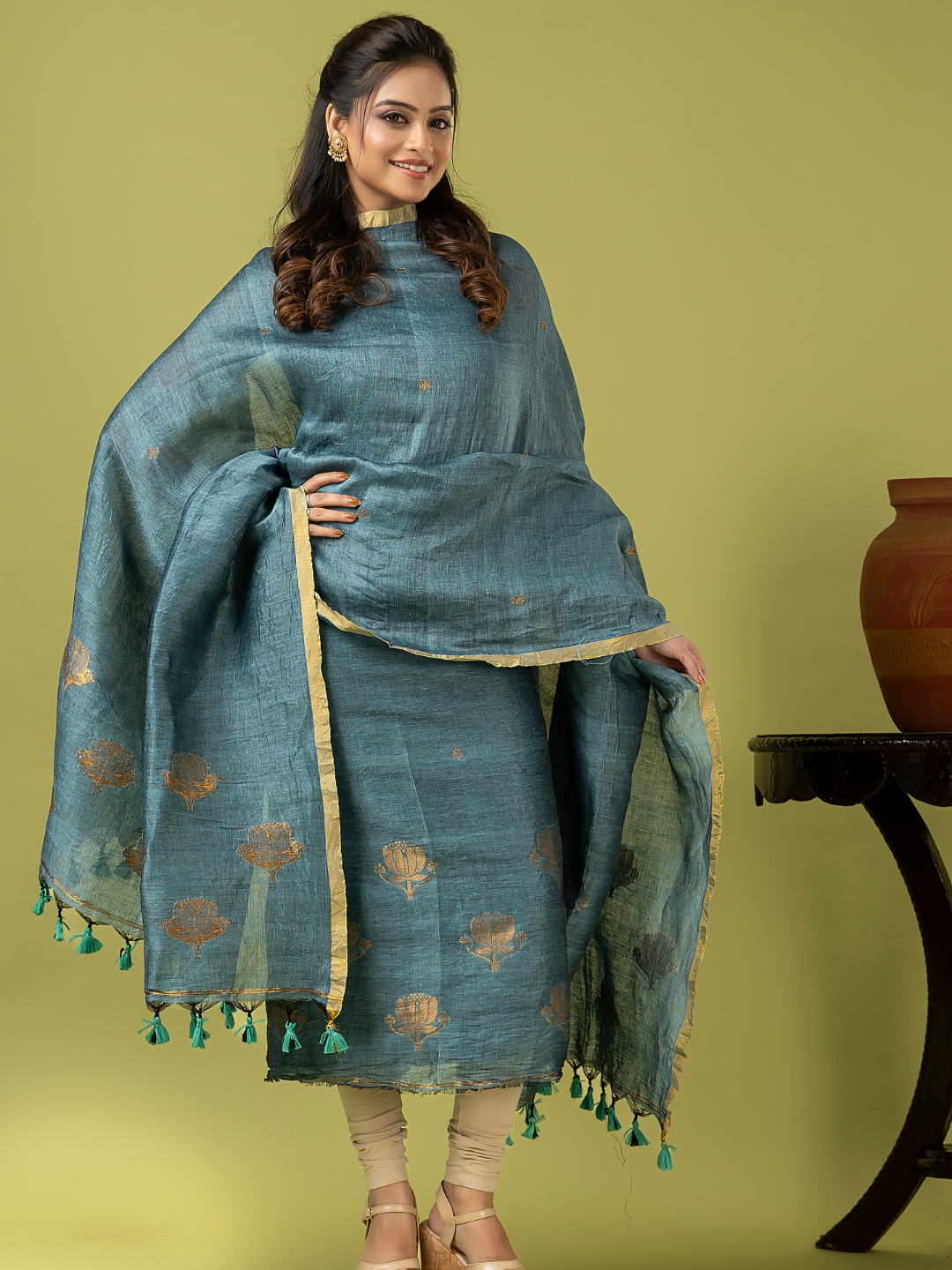Handwoven Jamdani Linen Unstitched 2-piece Kurti | Powder Blue