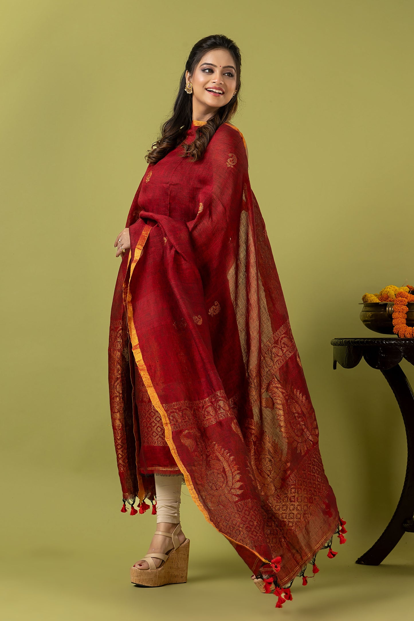Handwoven Jamdani Muslin Unstitched 2-piece Kurti | Deep Red