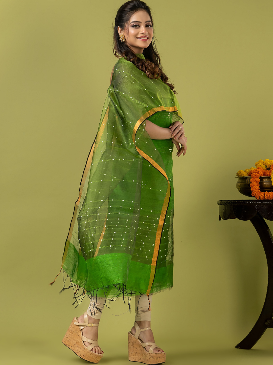Handwoven Jamdani Muslin Unstitched 2-piece Kurti | Lime Green