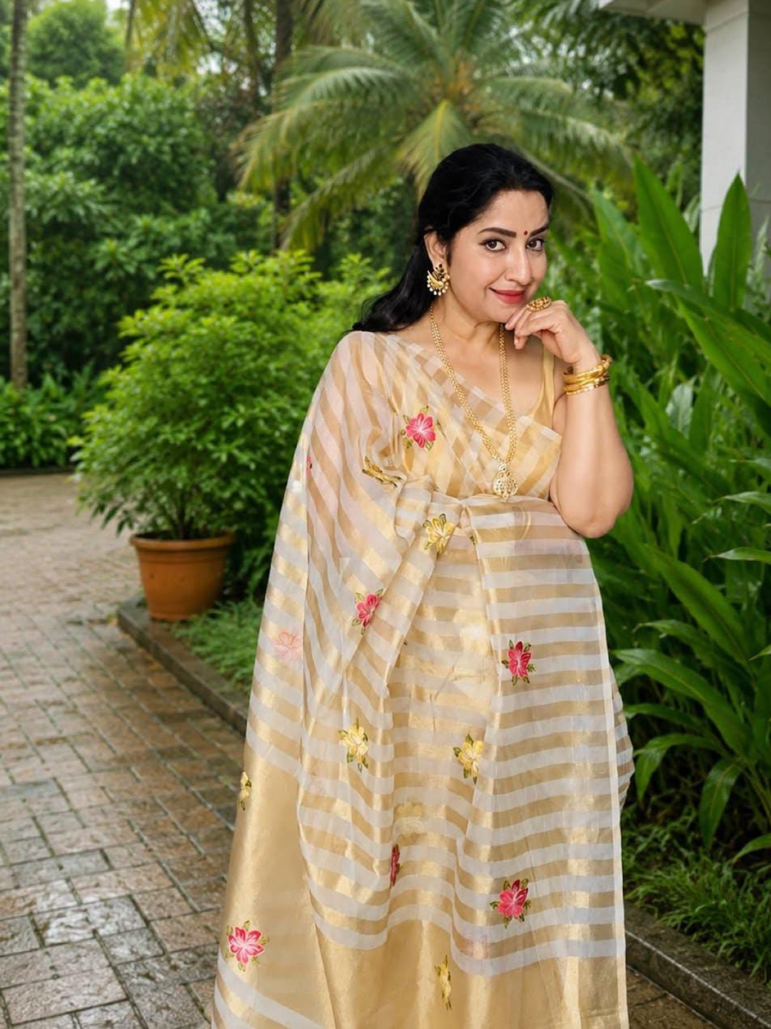 Classic Benarasi Semi Silk Saree | Beige Gold