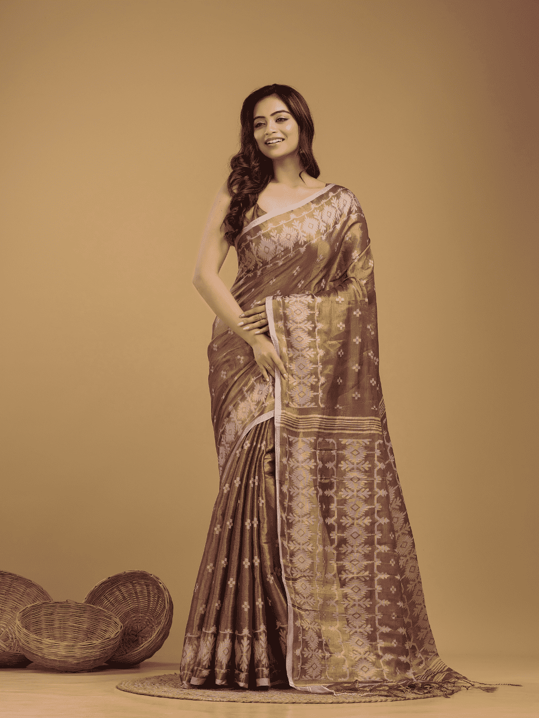 Crepe Pink Tissue Silk Jamdani Saree - 025 - indeloom