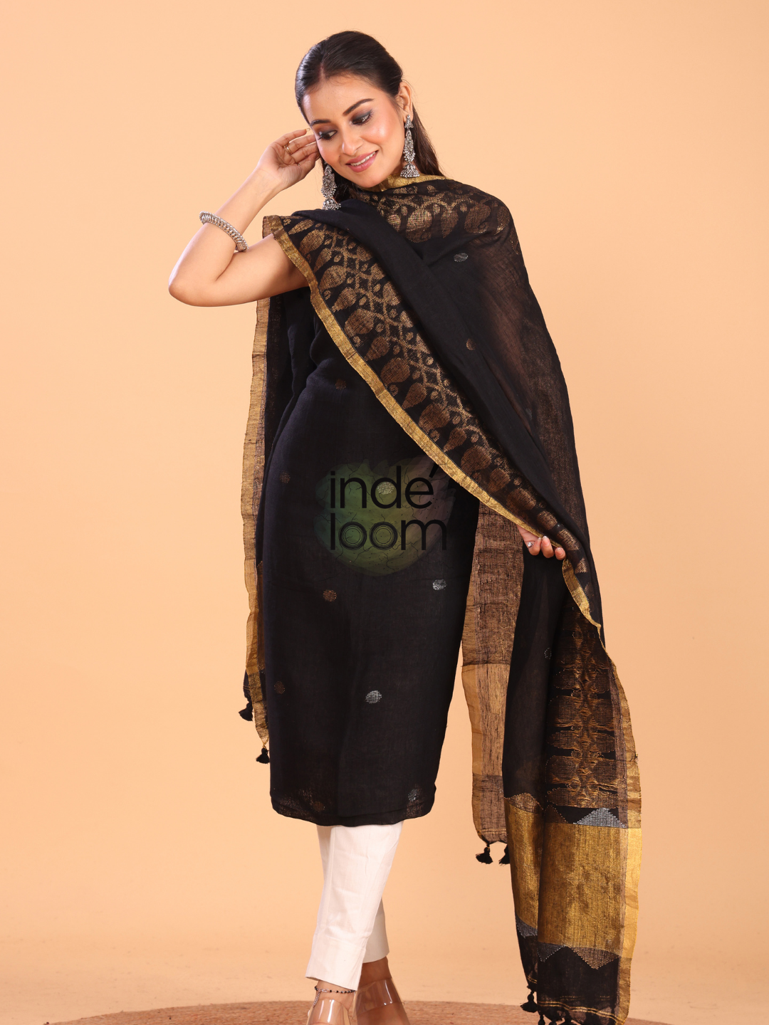 Rich Black Linen Jamdani 2-Piece Set Kurti & Dupatta (UNSTITCHED) - 069