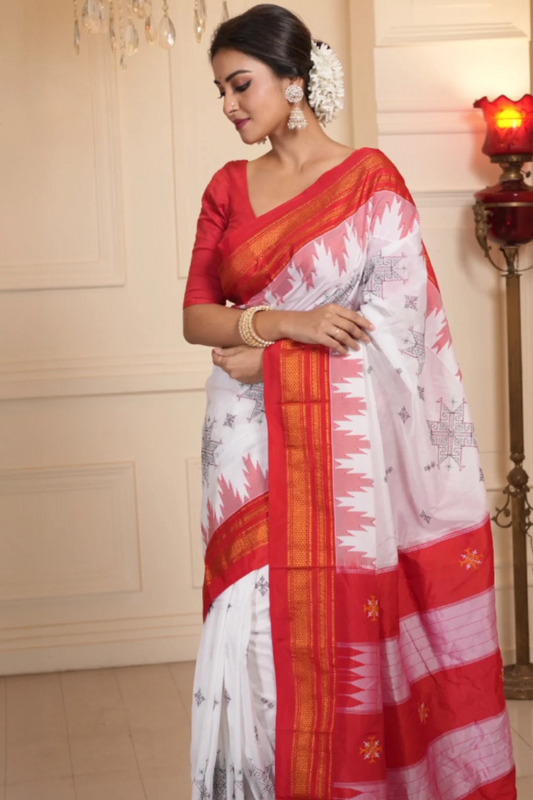 Ilkal Kasuti Embroidery Saree I Snow White