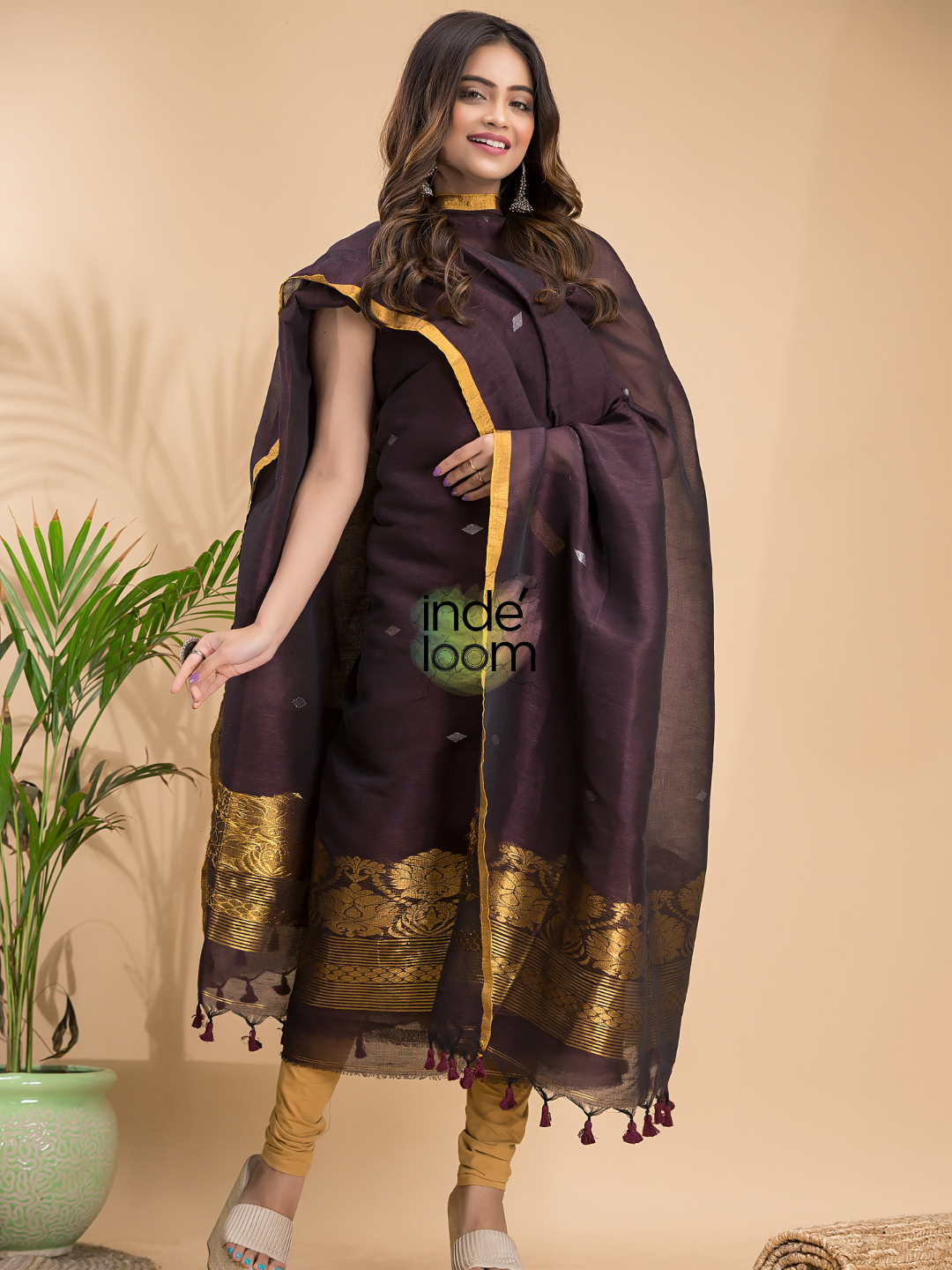 Handwoven Jamdani Cotton Linen Kurti  |  Eggplant Purple
