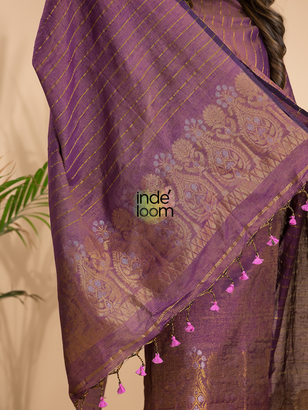 Handwoven Jamdani Linen Kurti  |  Berry Pink